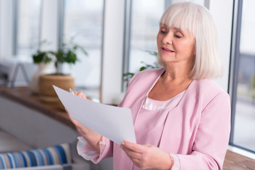 woman-reading hormones